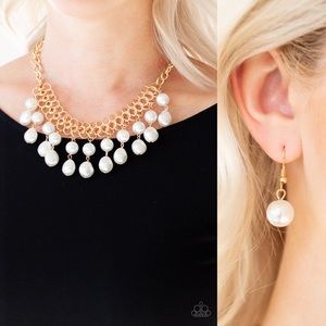 ❤️5th Avenue Fleek Necklace Set